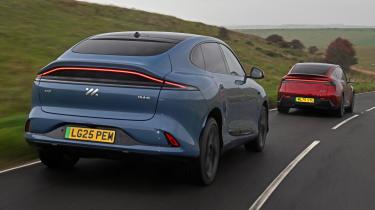MG IM6 vs Tesla Model Y - rear 3/4